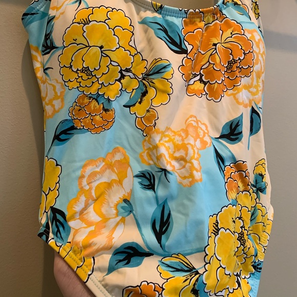 Bikini lab one piece swimsuit size small - Picture 2 of 3